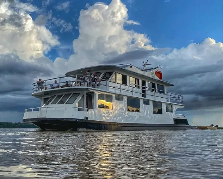 7 - linha yatch